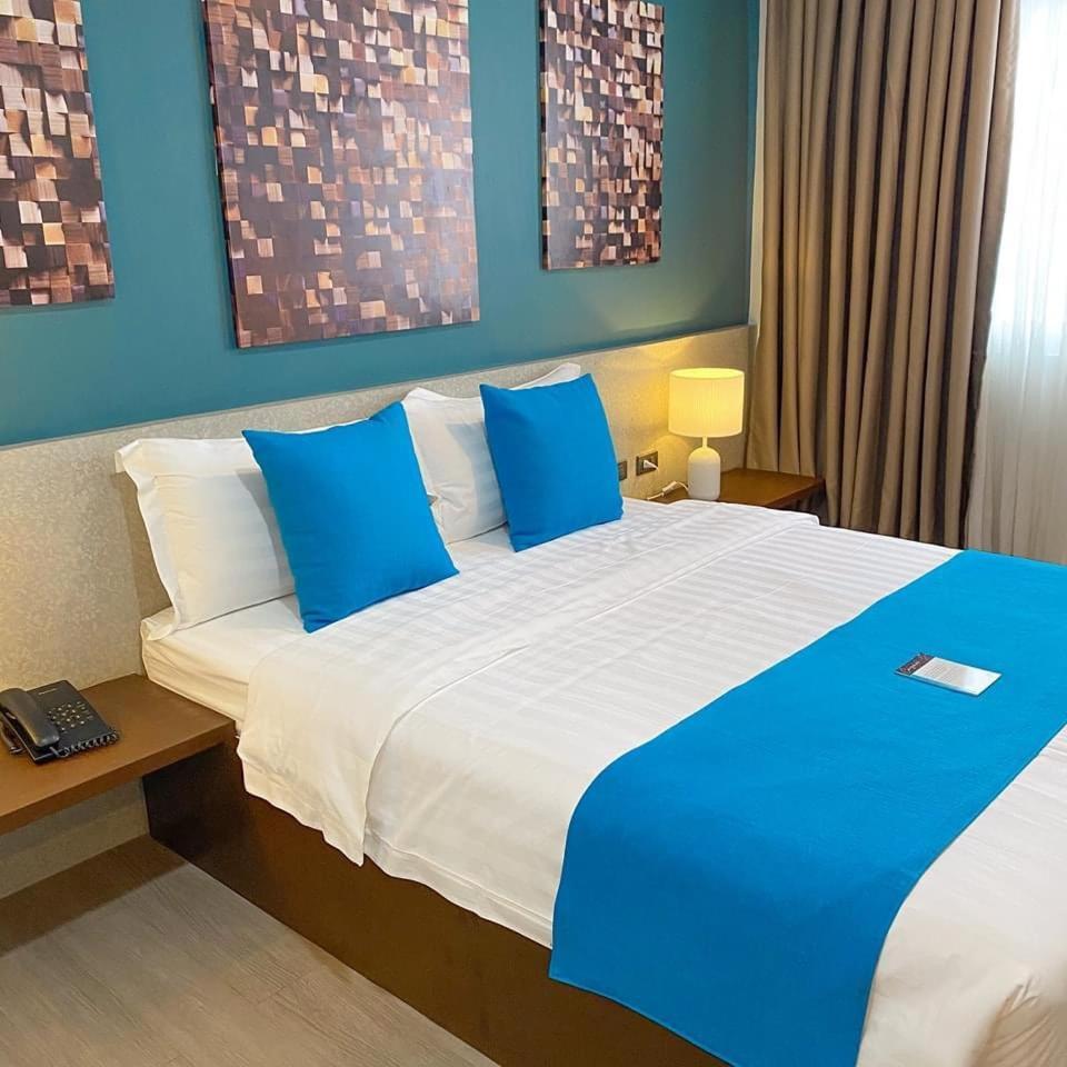 Fynn Boutique Hotel Bacoor Luaran gambar